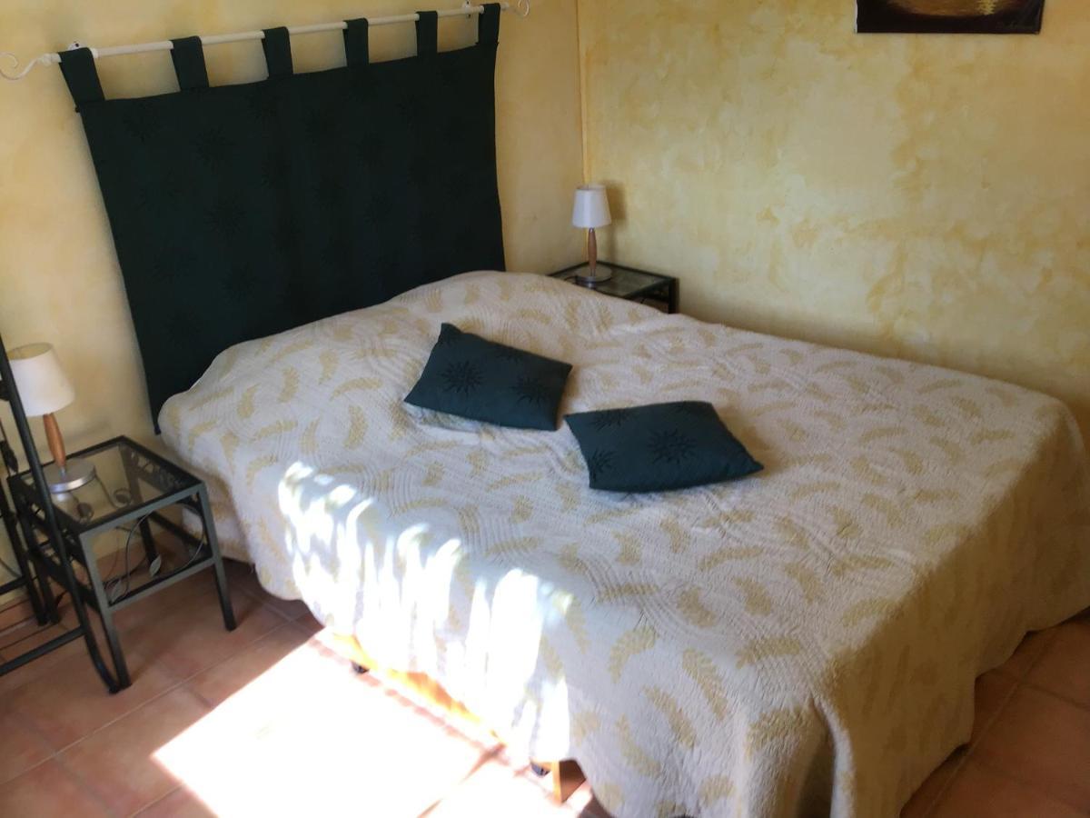 Gite Des Oliviers Villa Le Luc Dış mekan fotoğraf